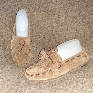 N.D.C. Made by Hand-LIMA-Sample-Brown Suede Kilty Moccasins-Tassels-Sz 39-NWOB